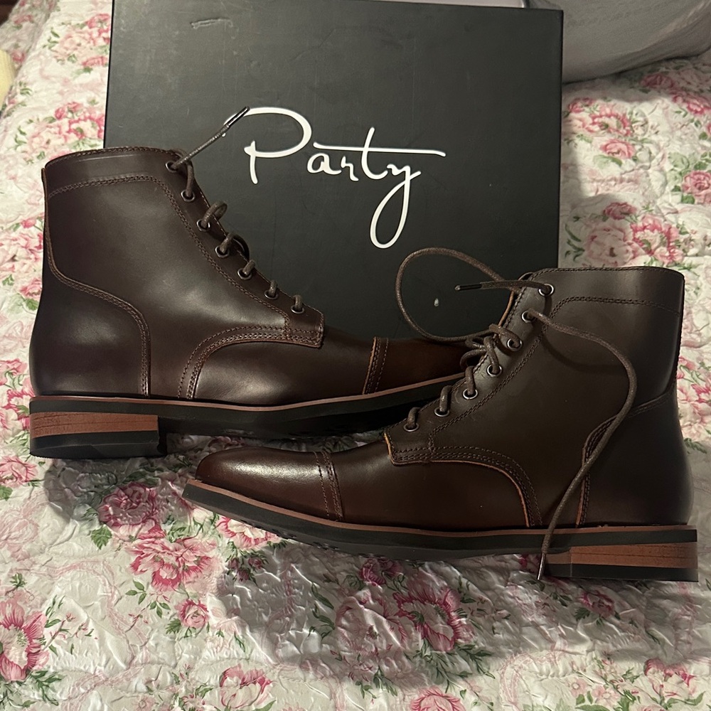 Men's Chukka Brown Leather lace up Boots